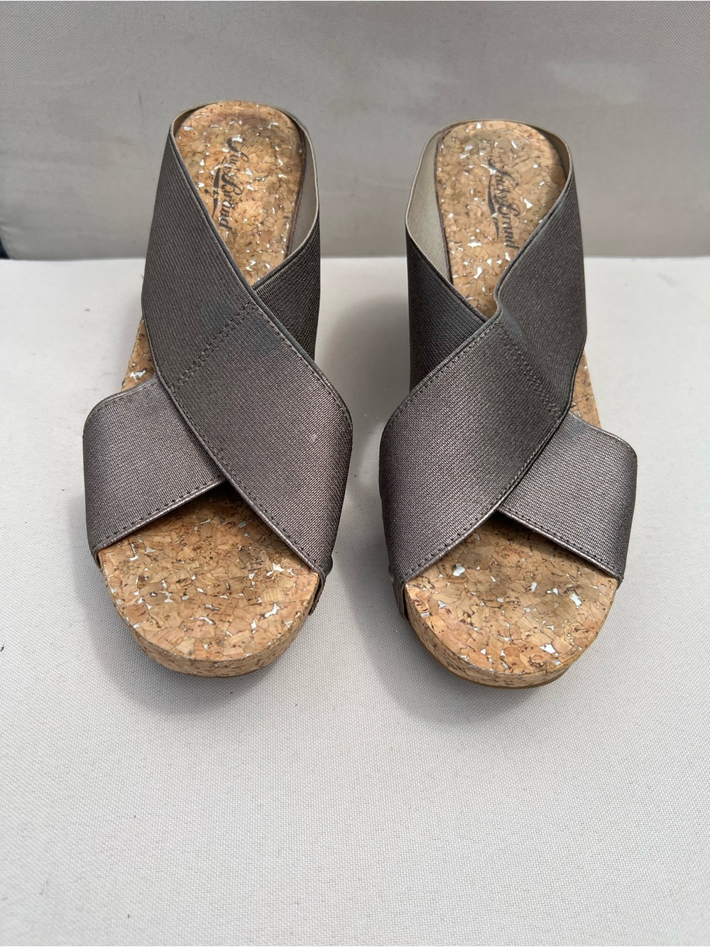 Lucky brand Sz 8 Metallic Taupe Cross-Band Cork Wedge Sandals